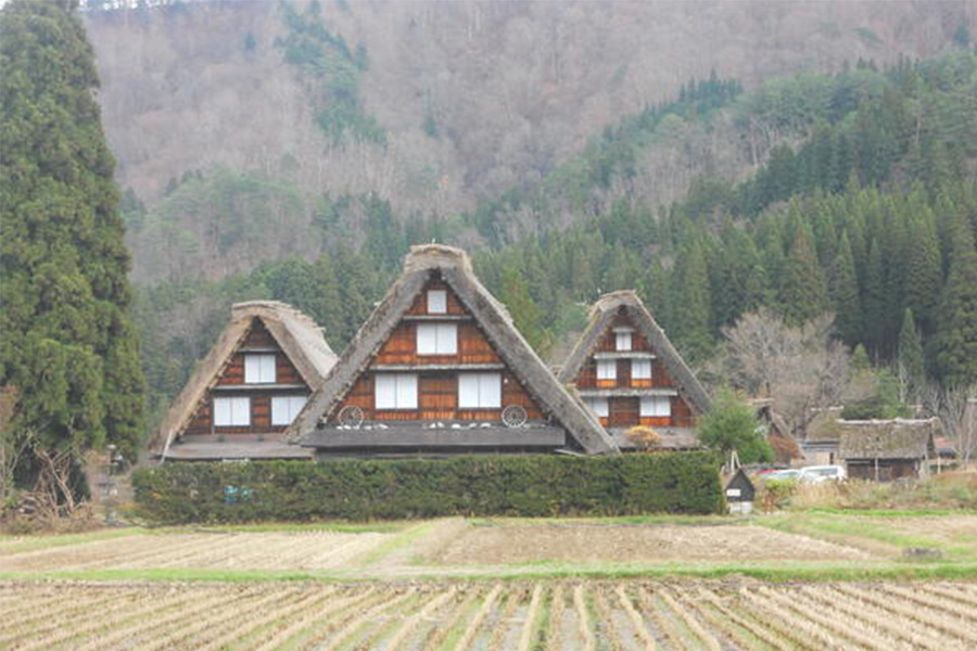 1-Day World Heritage Shirakawago & Takayama Tour (Round Trip from Kanazawa) Image