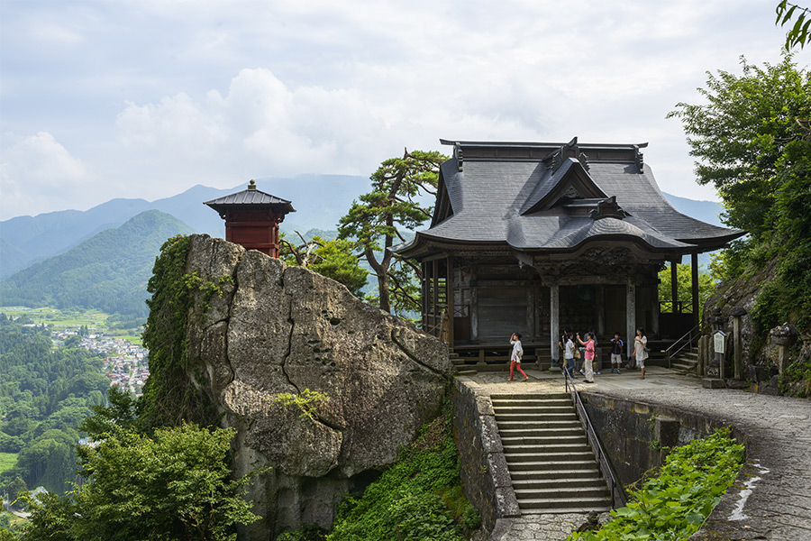 1-Day Yama-dera, an Ancient Temple in the Sky & Popular Hot Spring Town Ginzan Onsen Tour in Yamagata Image