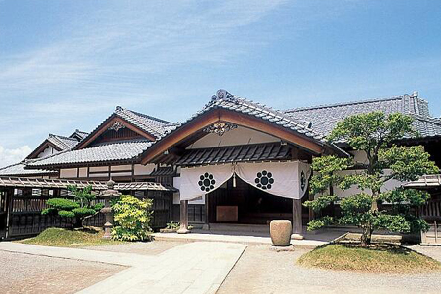 1-Day Fukushima Tour: Tsuruga-jo Castle & Ouchi-juku Edo Period Post Town Image