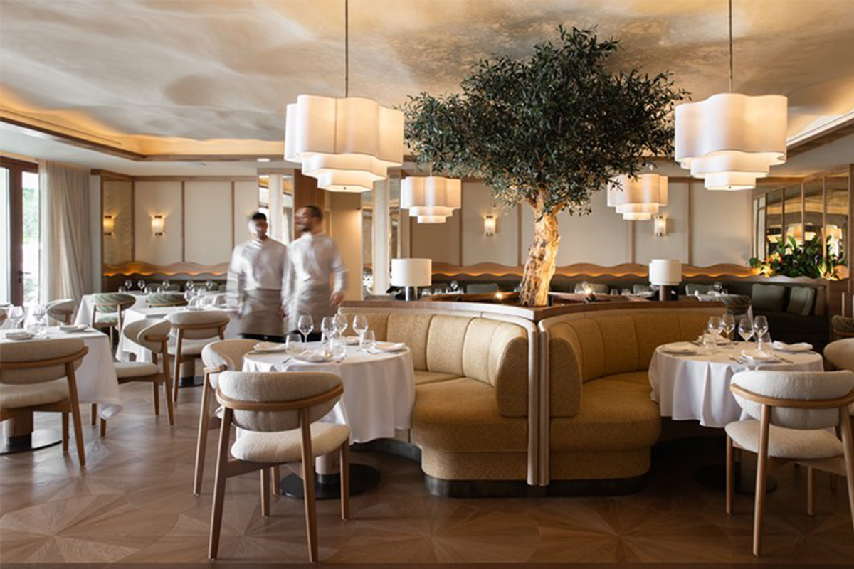 様々なレストラン